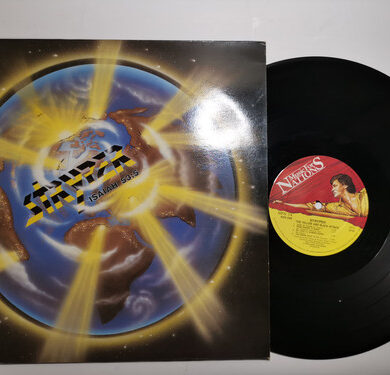 Stryper - The Yellow And Black Attack