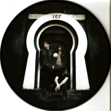 Black Rebel Motorcycle Club - Weapon Of Choice